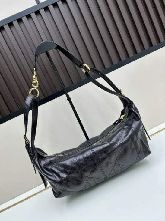 Picture of Dior Handbags _SKUfw239219428fw